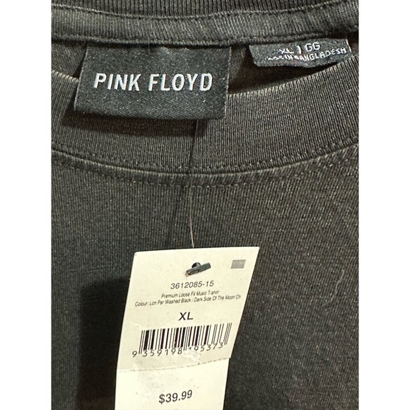 New with tags Men’s XL Dark Side of the Moon Pink Floyd T-shirt - Picture 1 of 4